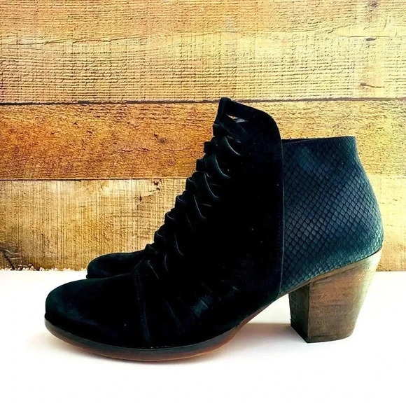Free People Loveland Suede Ankle Bootie - Picture 3 of 10